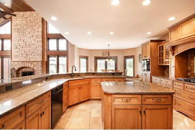 13110 W 184th Place, Mokena, IL 60448 - Photo 9