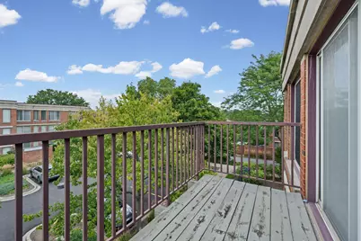382 Kelburn Road #321, Deerfield, IL 60015 - Photo 13