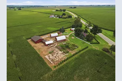 9896 Lincoln Road, Morrison, IL 61270 - Photo 21
