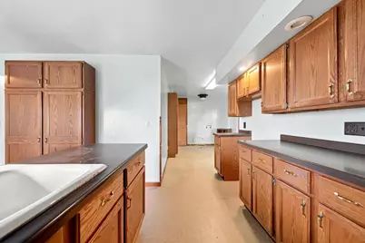 9896 Lincoln Road, Morrison, IL 61270 - Photo 3