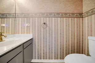 7 Brook Ln, Palos Park, IL 60464 - Photo 13