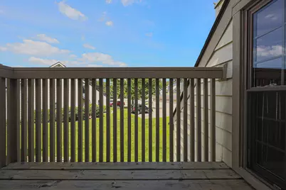 [Address not provided], Gurnee, IL 60031 - Photo 27