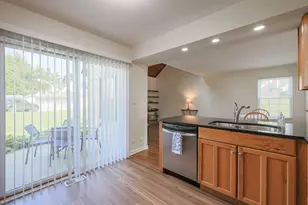 [Address not provided], Gurnee, IL 60031 - Photo 13