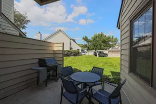 [Address not provided], Gurnee, IL 60031 - Photo 29