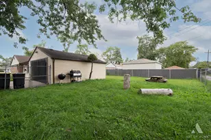 17057 Park Ave, Lansing, IL 60438 - Photo 19