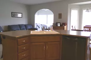 8 Liberty Ln, Clifton, IL 61727 - Photo 9