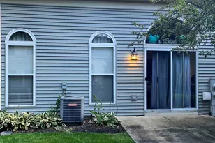738 Shady Oaks Ct, Elgin, IL 60120 - Photo 17