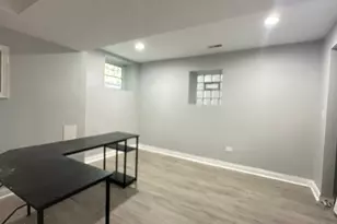 6322 N Lakewood Ave, Chicago, IL 60660 - Photo 3