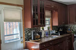 9130 S Indiana Ave, Chicago, IL 60619 - Photo 11