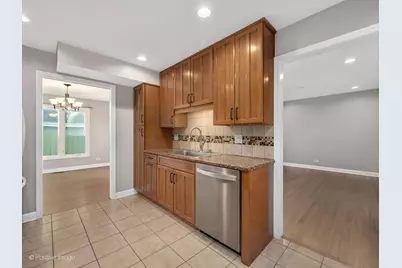 223 Willow Lane, Bloomingdale, IL 60108 - Photo 7