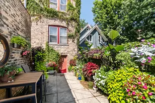 6535 N Ashland Ave, Chicago, IL 60626 - Photo 23