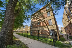 6112 N Damen Ave, Chicago, IL 60659 - Photo 3