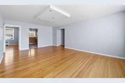 6112 N Damen Avenue #2, Chicago, IL 60659 - Photo 7