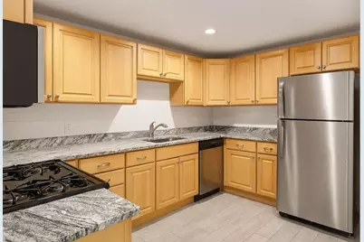 3320 W Beach Avenue #G, Chicago, IL 60651 - Photo 3