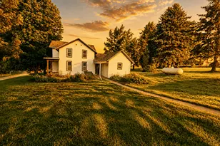 2095 N Freeport Rd, Polo, IL 61064 - Photo 7