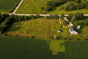 2095 N Freeport Rd, Polo, IL 61064 - Photo 3