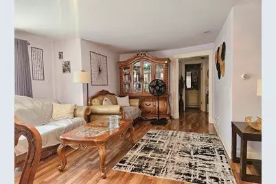 5218 N Delphia Avenue #309, Chicago, IL 60656 - Photo 5