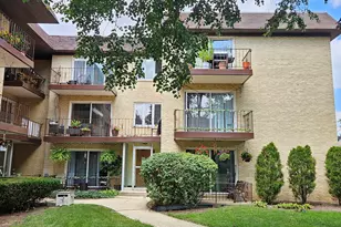 5218 N Delphia Ave, Chicago, IL 60656 - Photo 1