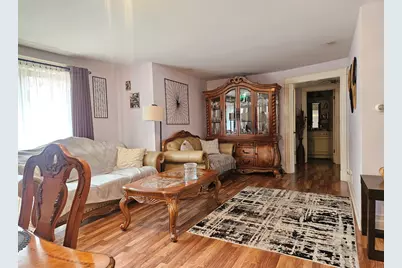 5218 N Delphia Avenue #309, Chicago, IL 60656 - Photo 3
