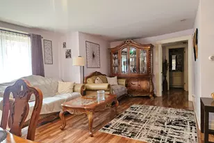 5218 N Delphia Ave, Chicago, IL 60656 - Photo 3