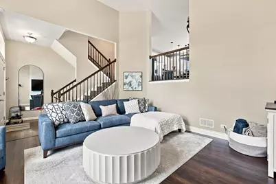 267 Garrett Circle, Carol Stream, IL 60188 - Photo 3
