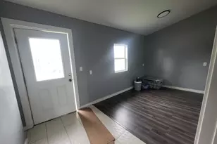 705 E Kent St, Streator, IL 61364 - Photo 7