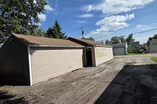 705 E Kent St, Streator, IL 61364 - Photo 23