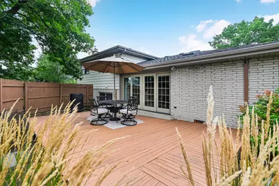 8211 Sawyer Court, Darien, IL 60561 - Photo 17