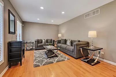 8211 Sawyer Court, Darien, IL 60561 - Photo 3