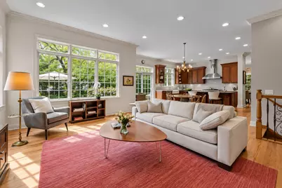 911 Queens Lane, Glenview, IL 60025 - Photo 5