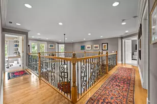 911 Queens Ln, Glenview, IL 60025 - Photo 15