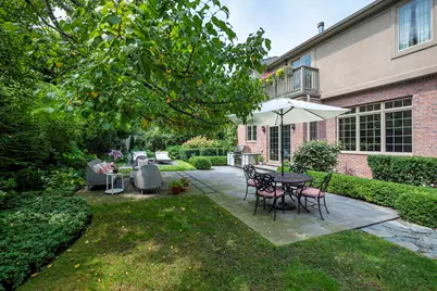 911 Queens Lane, Glenview, IL 60025 - Photo 41