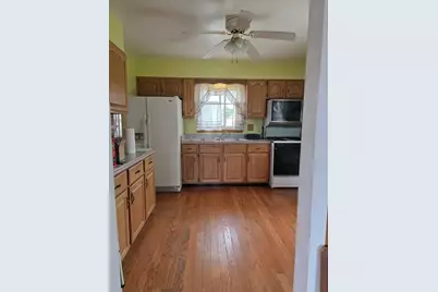 8225 New Castle Avenue, Burbank, IL 60459 - Photo 3