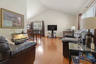 569 Eisenhower St, Marengo, IL 60152 - Photo 11