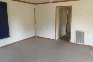 406 W Main St, Norris City, IL 62869 - Photo 11