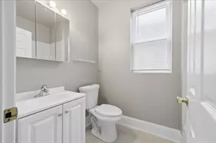 7730 S Essex Ave, Chicago, IL 60649 - Photo 15