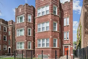7730 S Essex Ave, Chicago, IL 60649 - Photo 1