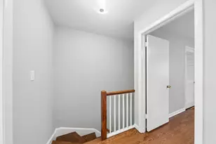 1332 Greenwillow Ln, Glenview, IL 60025 - Photo 9