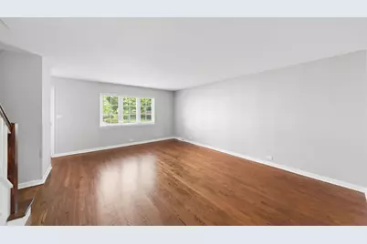 1332 Greenwillow Lane #1, Glenview, IL 60025 - Photo 5