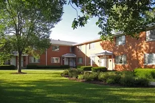 1332 Greenwillow Ln, Glenview, IL 60025 - Photo 1