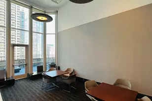 100 E Huron St, Chicago, IL 60611 - Photo 33
