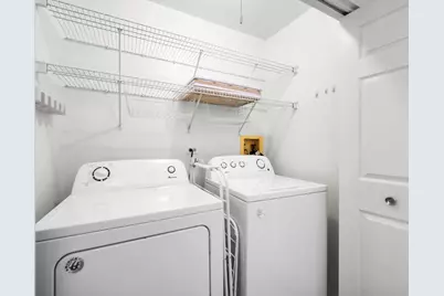 4934 S Cornell Avenue #G, Chicago, IL 60615 - Photo 15