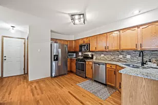 157 Harper Ln, Lemont, IL 60439 - Photo 11