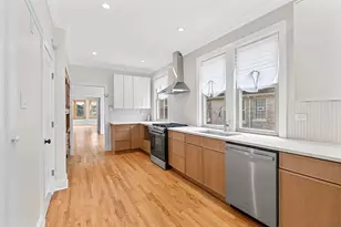 8044 S Harper Ave, Chicago, IL 60619 - Photo 9