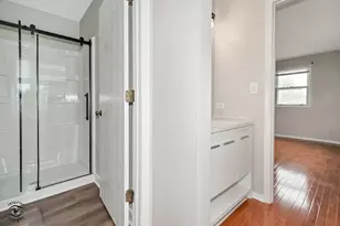 8348 Adbeth Ave, Woodridge, IL 60517 - Photo 29