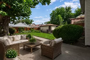 5732 W Patterson Ave, Chicago, IL 60634 - Photo 31