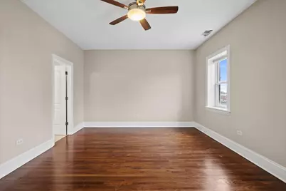930 W Dakin Street #4, Chicago, IL 60613 - Photo 13