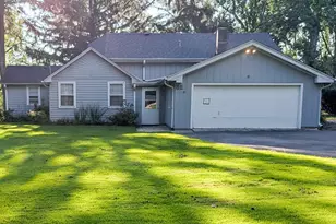 52 Deerpath Rd, Deer Park, IL 60010 - Photo 1