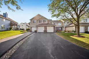 1016 Spring Ct, Darien, IL 60561 - Photo 1