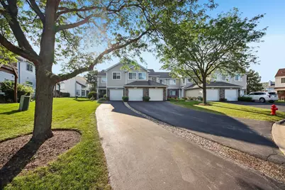 1016 Spring Court, Darien, IL 60561 - Photo 3